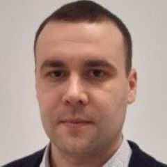 Макеев Роман